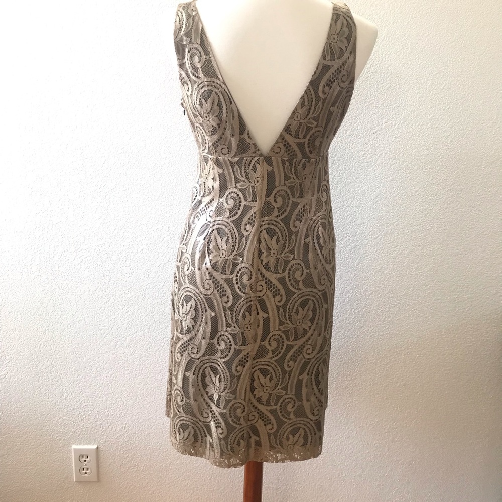 Dress - Picture 5 of 7